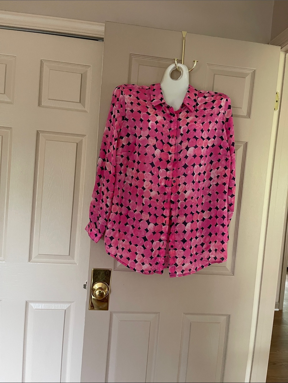 Liz Claiborne Pink Geometric Button-Down Blouse